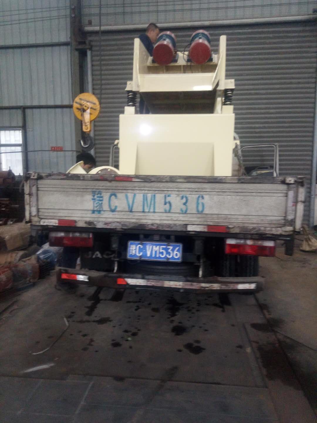 �l(f��)��������ɽ��350��(x��)ɰ���ՙC(j��)